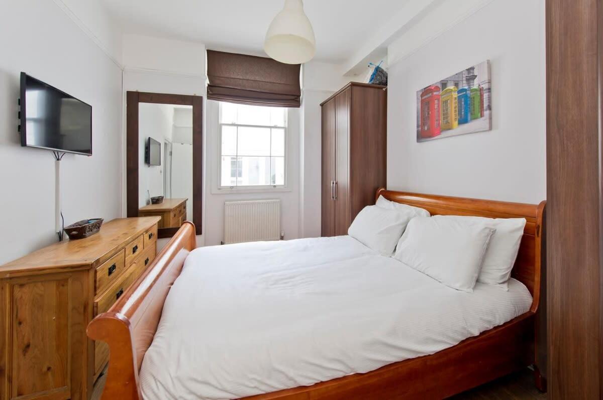 Charming 2-Bed Apt Near Buckingham Palace London Luaran gambar